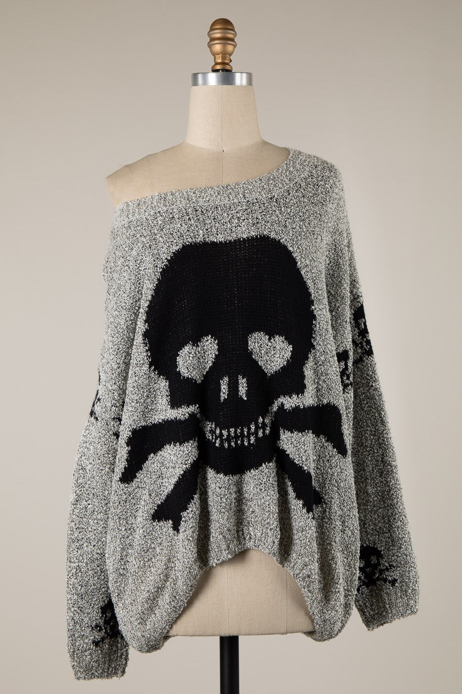 Soft and Cozy Skull Print Sweater